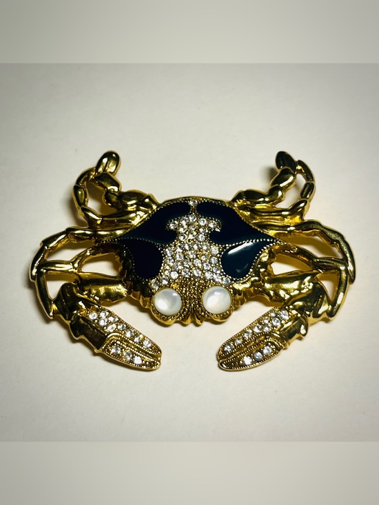 Unsigned Jewelry - Vintage Estate Crab Brooch | Gold Plated, Pave Rhinestones, Mother of Pearl Eyes